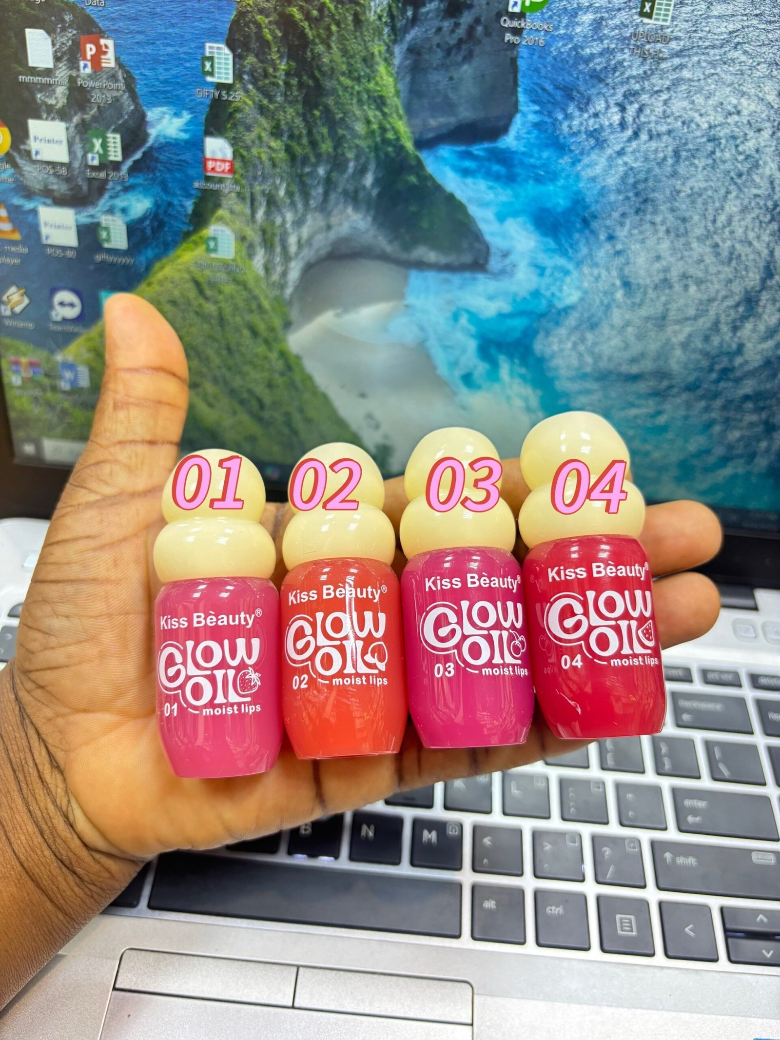 img_4898-1-scaled-1.jpeg Kiss Beauty Glow oil Moist lips - Image 1