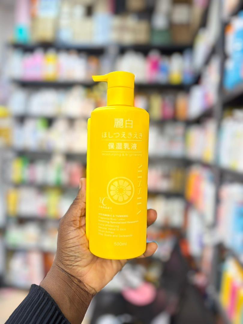 2025/11/1000129247-1.jpg Missha Vitamin C +Turmeric Fragrance Body Lotion 500ml - Image 1